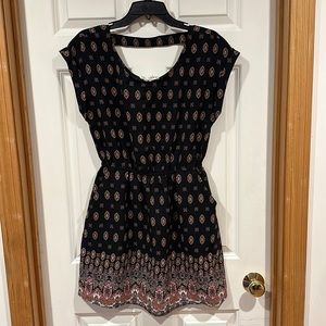 Hippie Rose Black Patterned Sleeveless Dress, Size M Juniors